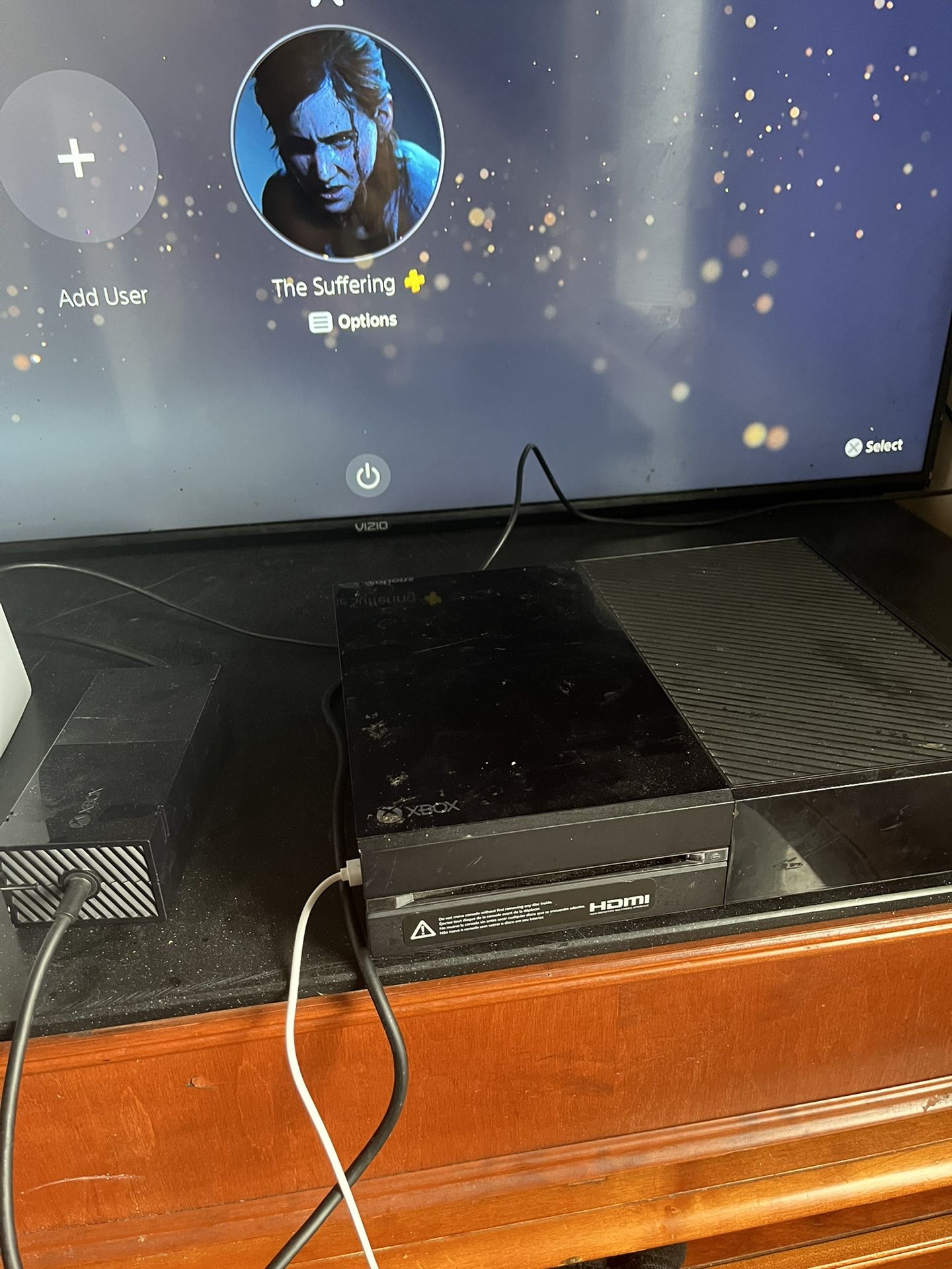 Xbox One With Cords And Controller 35$