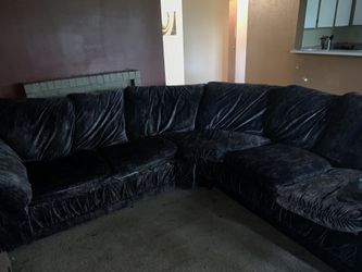FREE COUCH