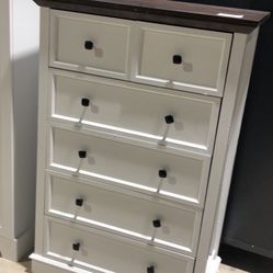 New White 6 Drawer Dresser