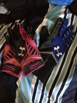 Football gloves