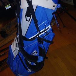 Full Set Of Clubs And  Bag