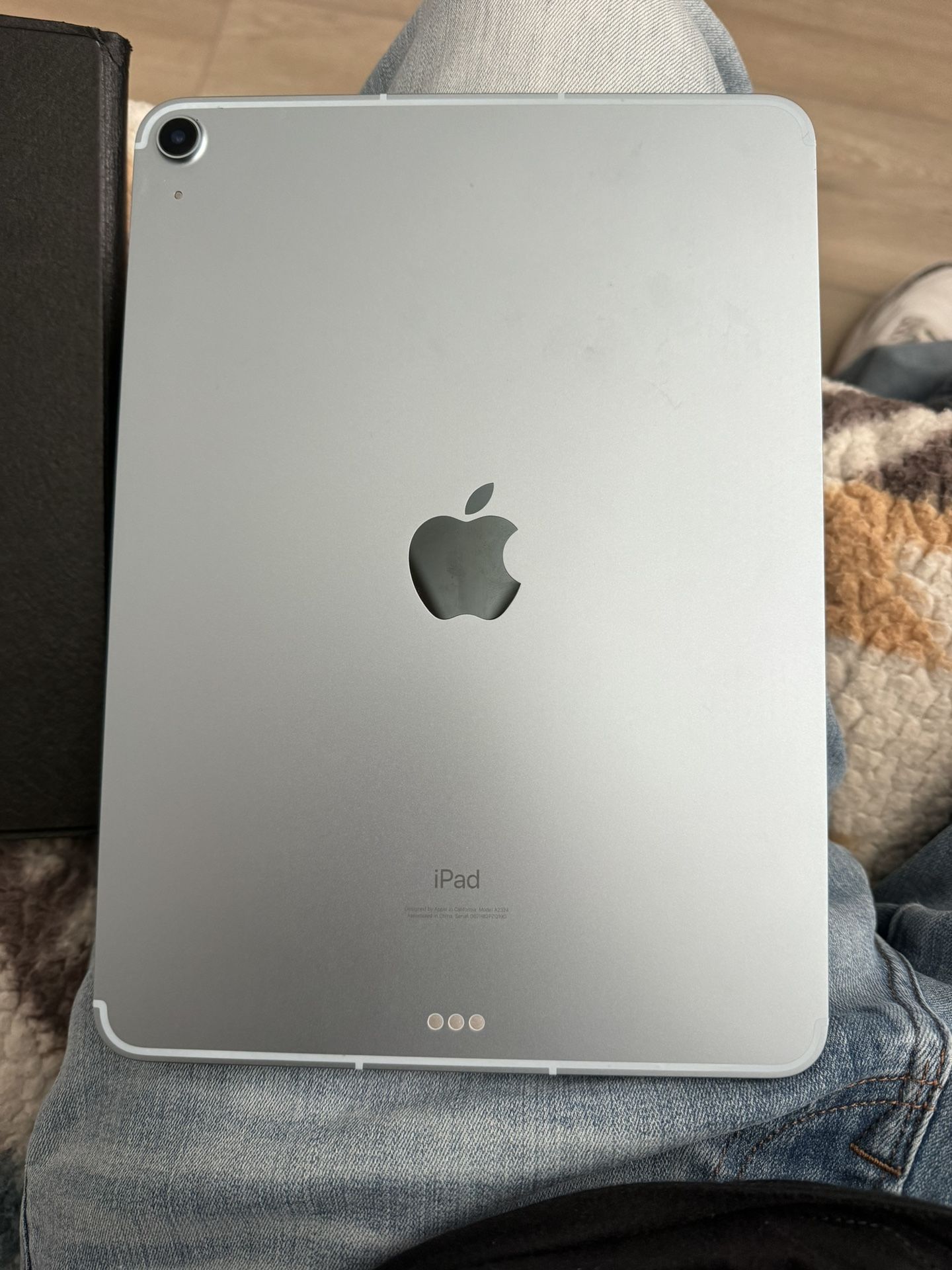 iPad Air Cellular And Wifi 64GB 