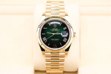 Rolex Day-Date 40 Green Ombrè Presidential Yellow Gold 228238