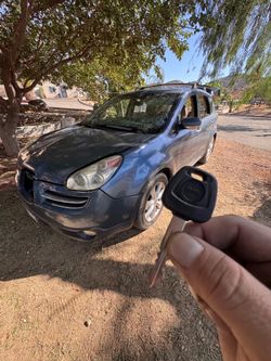 Car keys/llaves de autos/ key fobs
