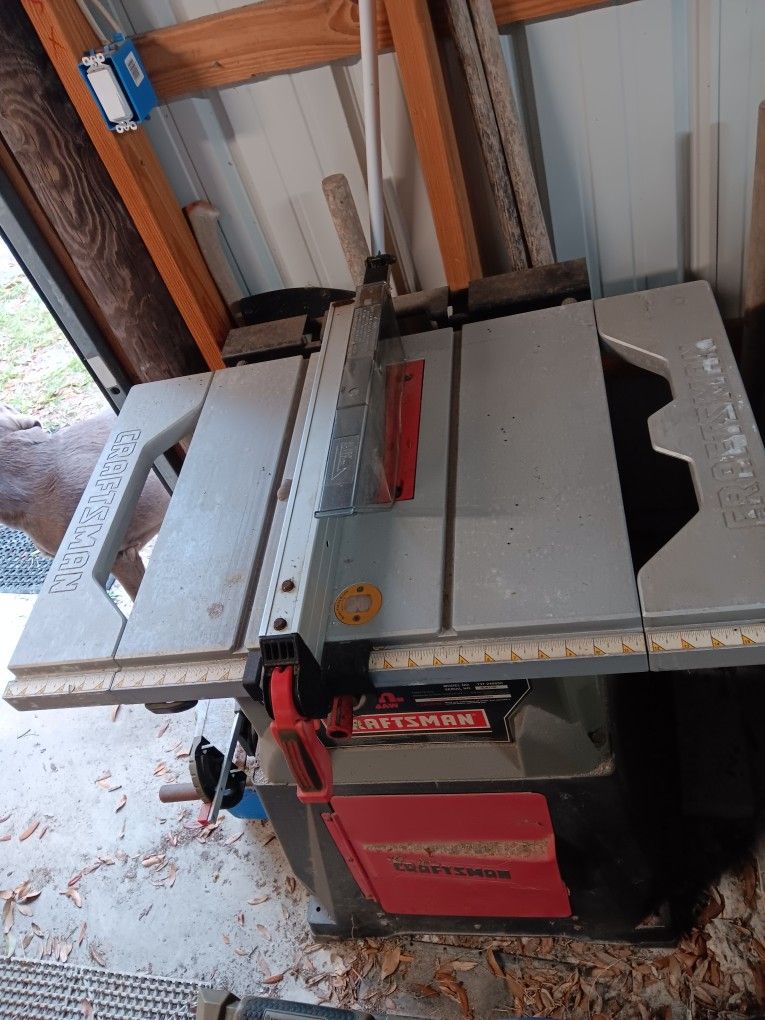 10 Inch CRAFTSMAN TABLE SAW