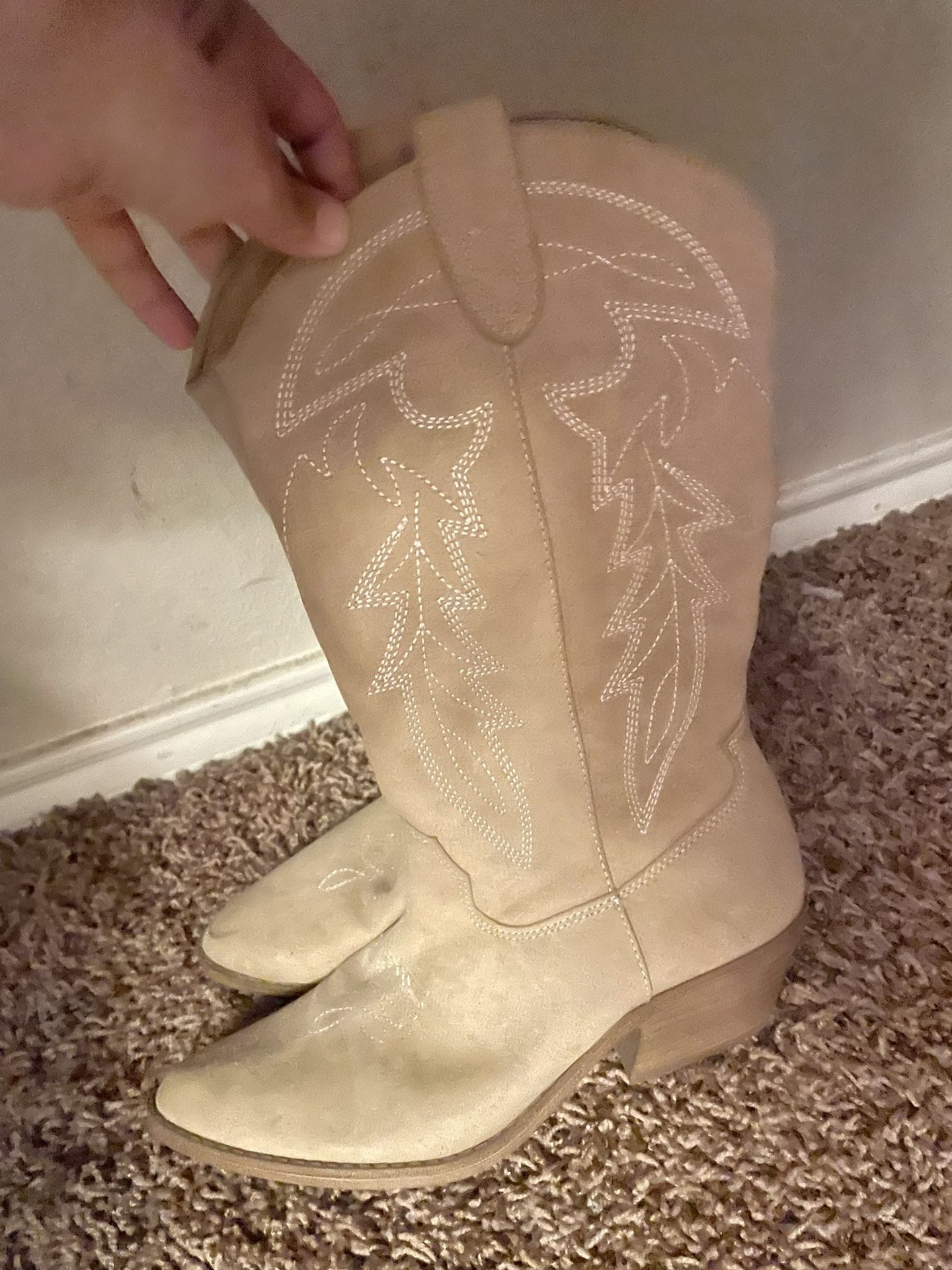 Women’s Boots Size 7 