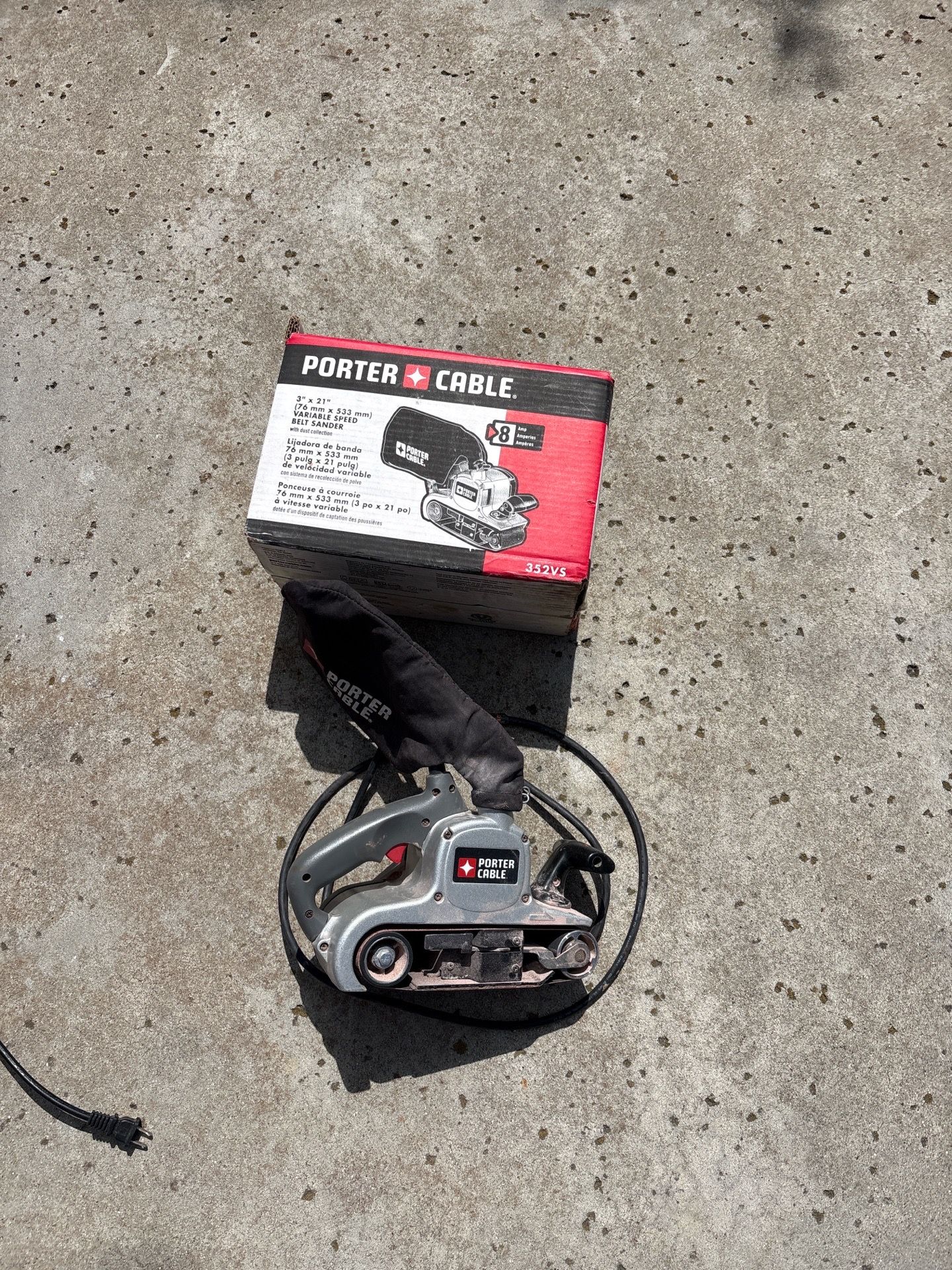 Porter-Cable belt sander with box