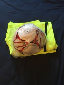 Soccer Uniforms with ball , L (Large size)
