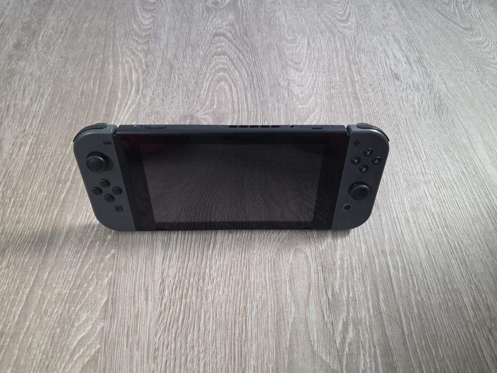 Nintendo Switch 1 