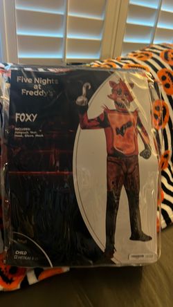 Five nights at Freddy’s RoXy kids 8-10