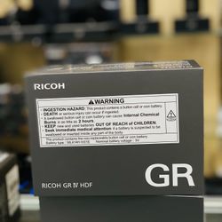 Ricoh GR IV HDF Digital Camera