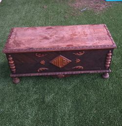 Vintage Dillingham Aromatic Cedar Chests