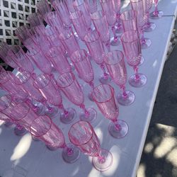43 Plastic Pink Toast Cups
