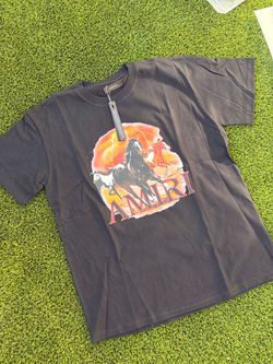 Men and women T shirts