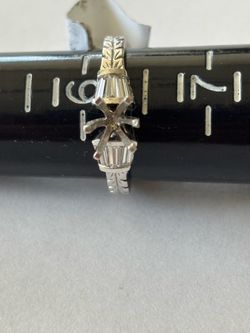 Platinum solitaire Diamond Ring