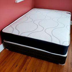 NEW FULL-SIZE MATTRESS AND BOX SPRING - 2PC