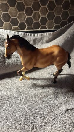 BREYER  HORSE   RANCH  HORSE   CODY