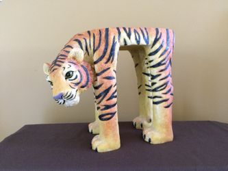 Tiger pot holder
