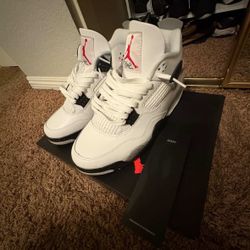 Air Jordan 4 Retro White Oreo