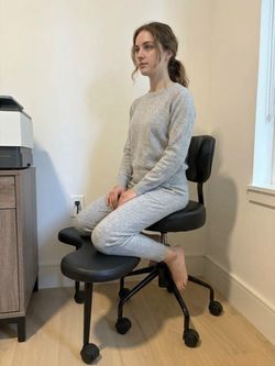 Pipersong Ergonomic Cross-Legged Chair – Meditation Desk Chair (Like New)