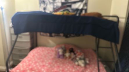 Bunk bed