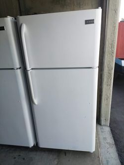 WHITE FRIGIDAIRE
