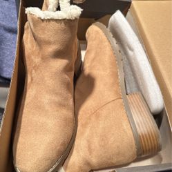 Women's boots