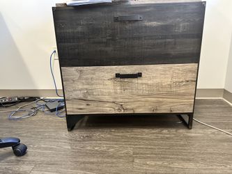 Side Table/ Storage cabinet 