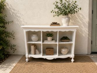 Hooker Furniture • Cottage Curio Display Console