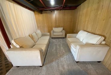 Fusion Furniture 3-Piece White Couch Set