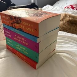 Acotar book series 
