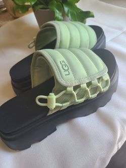 BEAUTIFUL UGGS SANDALS MINT LIGTH GREEN