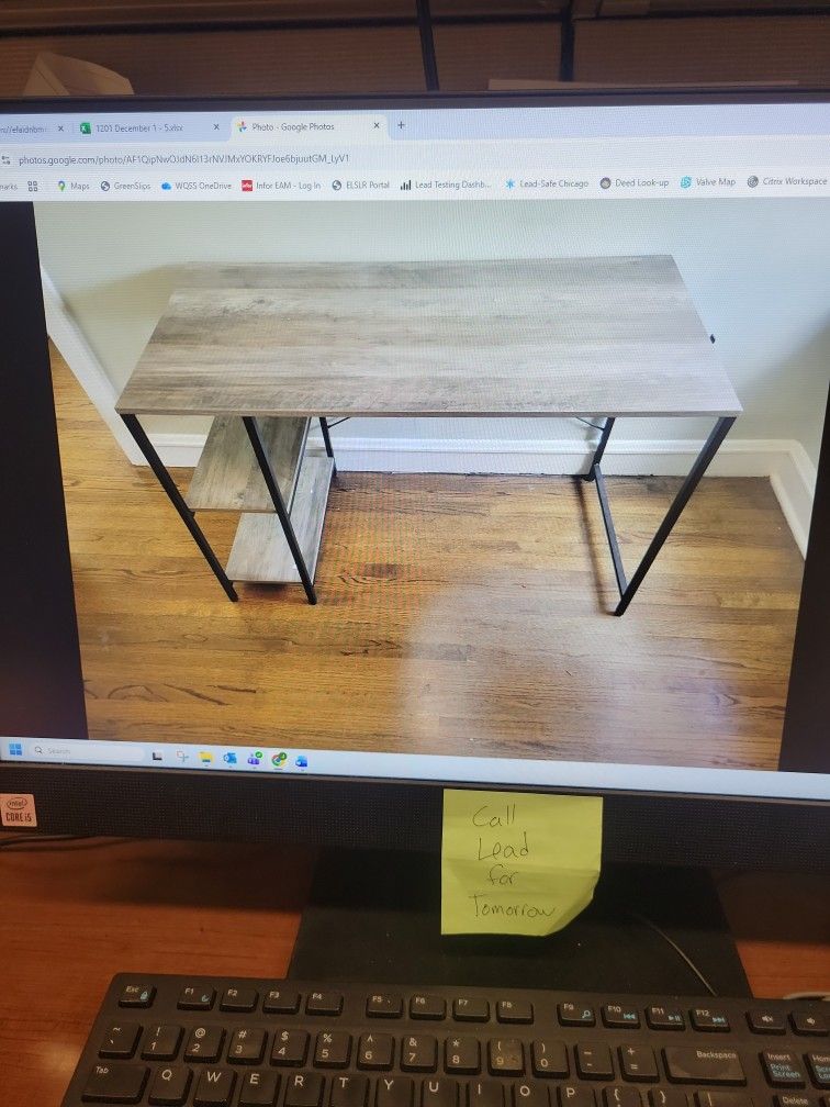 Work Desk With 2 Fixed Shelves