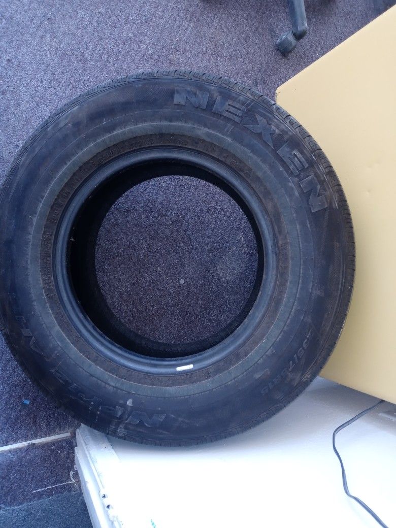 Really Good Tire. 235/75R15