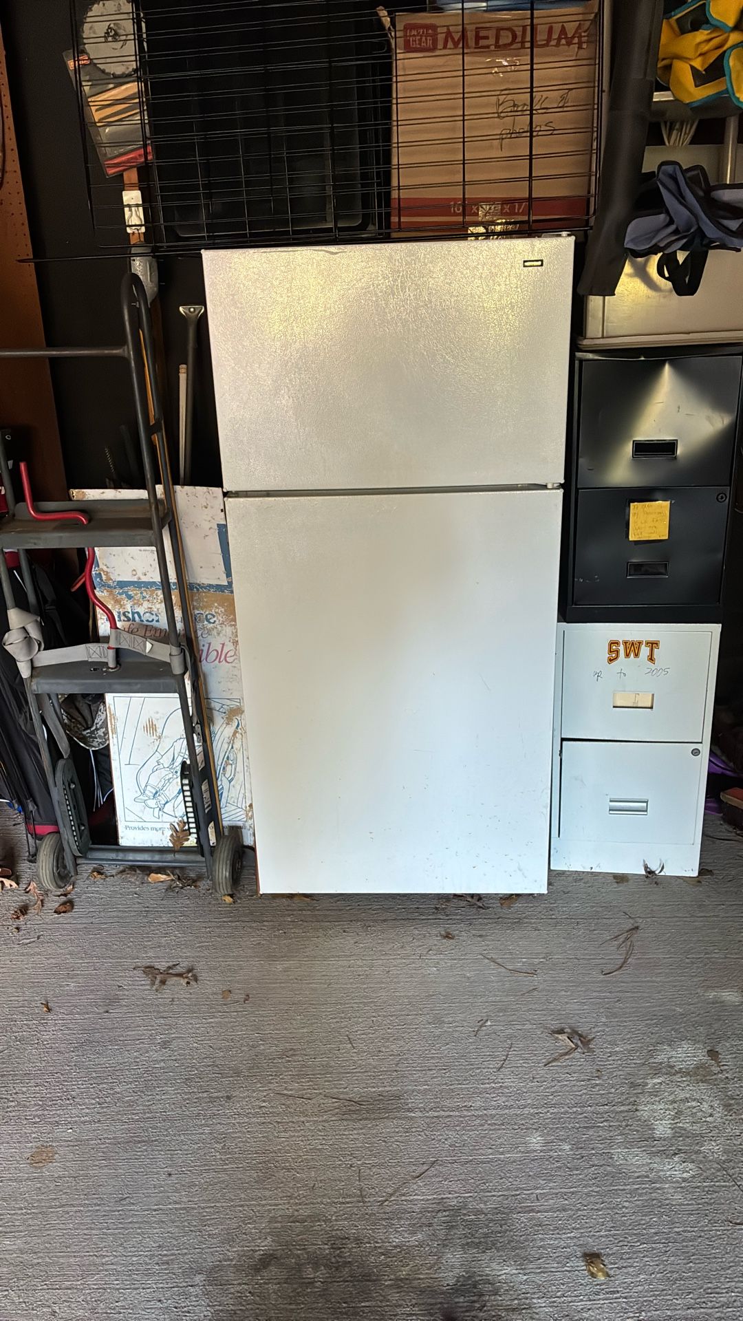 Refrigerator