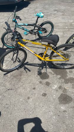 Free Spirit - AT 1800 Mountain Bike 18 Speed