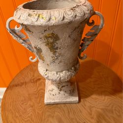 Vintage HEAVY CONCRETE 2 HANDLE URN VASE OUTDOOR USE