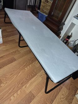 Portable bed