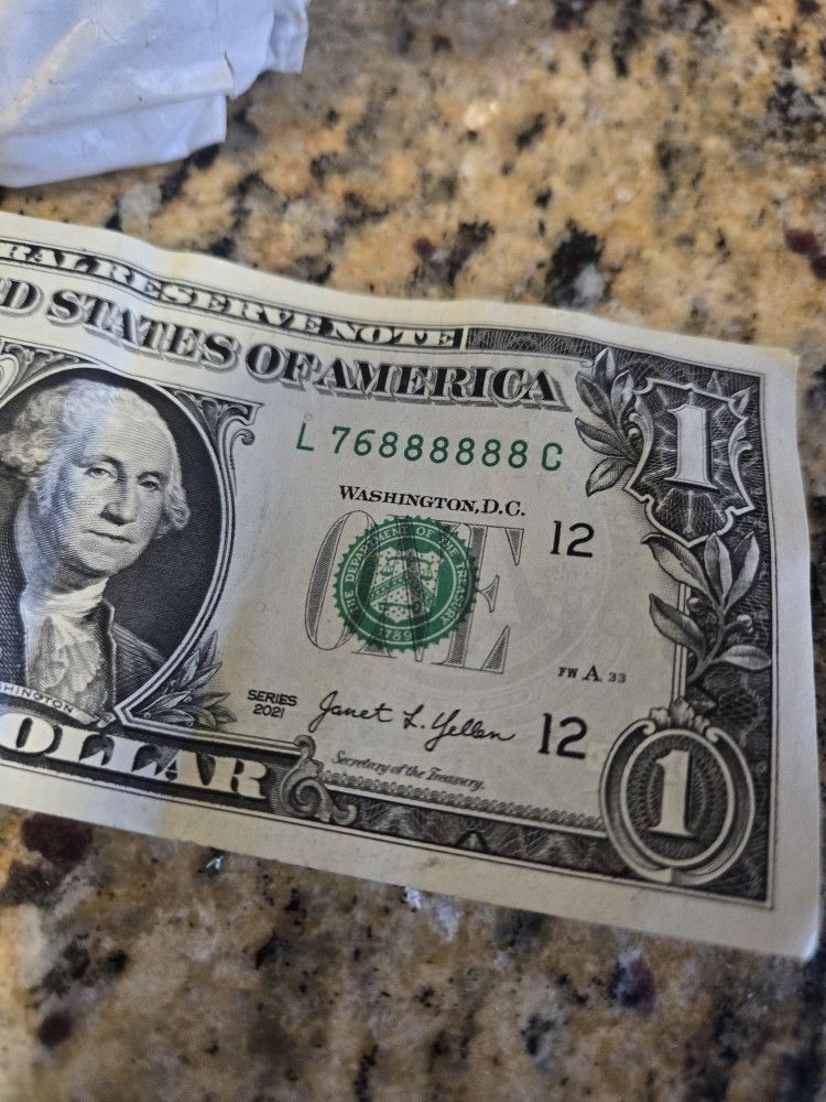 6 In a Row Trailing 8