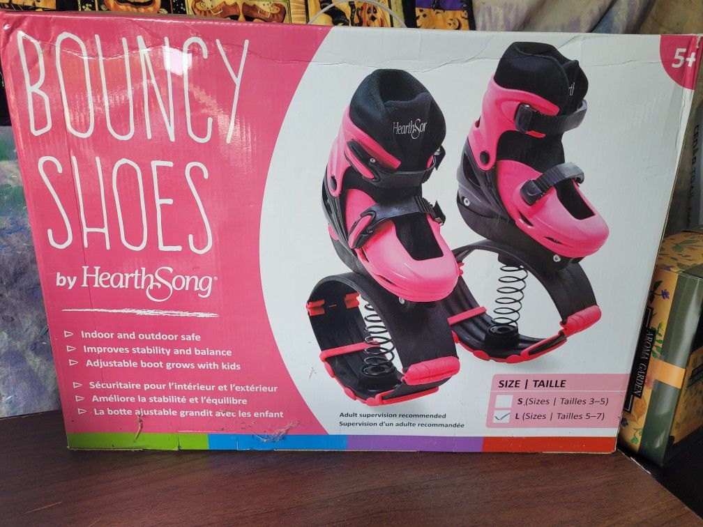 NEW HearthSong Girls Bouncy Shoes Exercise