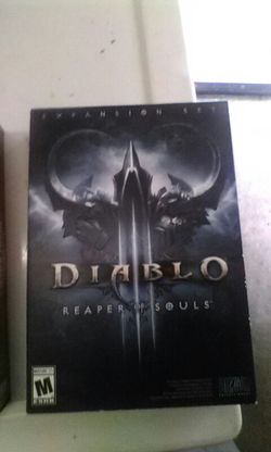 2 World of WarCraft games and 1 Diablo game