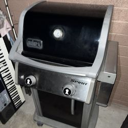 Sweet Weber Grill BBQ Propane 2 Burner Spirit