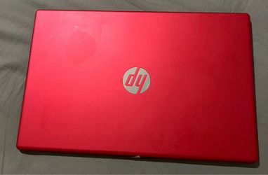 HP Laptop Red 15.6 inch // Late - 2023