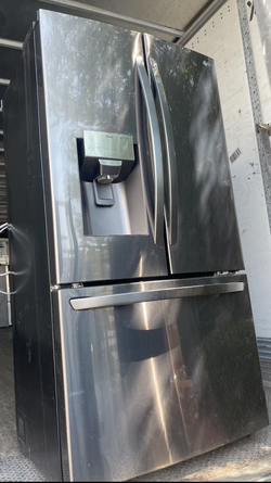 LG 3-Door French Door Refrigerator - Stainless