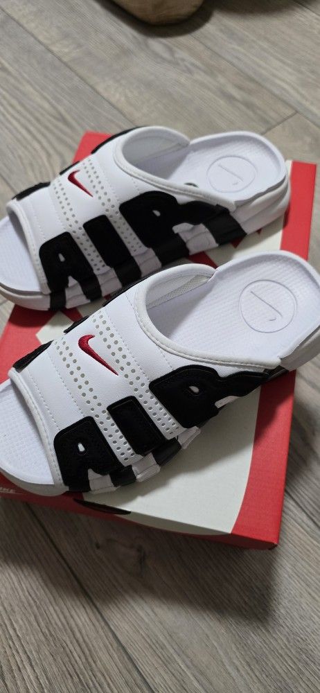 Nike Air More Uptempo Slides (White/black/red)