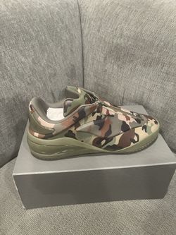 Shai 001 Camo Converse Brand New Size 11 Men