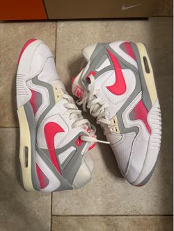 Nike Tech Challenge 2 (Size 12)