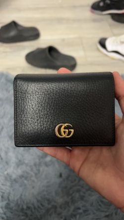 gucci wallet
