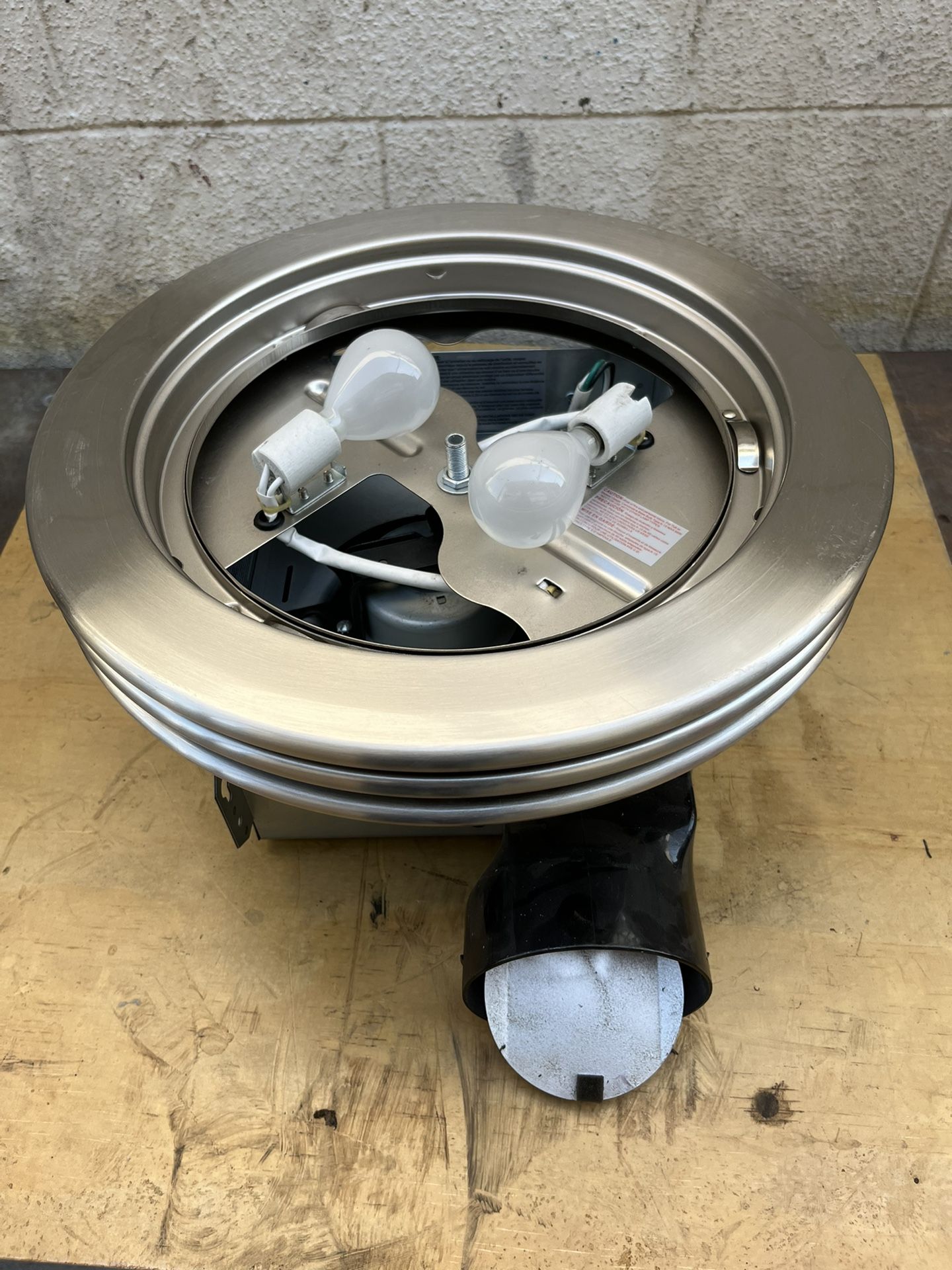 Harbor Breeze Bathroom Fan, Model 80204, 80 CFM, 115/120 Volt for Sale
