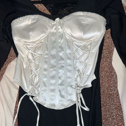 Womens Clothing 